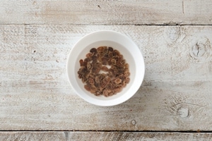 Preparazione Biscotti sablé alle mandorle con uvetta e canditi - Fase 1