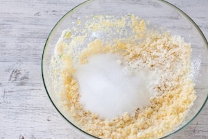 Preparazione Biscotti al cocco - Fase 3