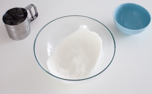 Preparazione Cantucci con cioccolato e pistacchi - Fase 1