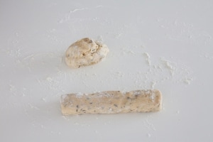 Preparazione Cantucci con cioccolato e pistacchi - Fase 5