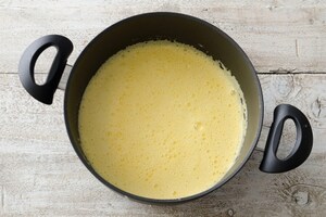 Preparazione Cestini con cioccolato bianco al lime - Fase 2