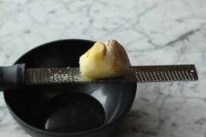 Preparazione Creme brulee allo zenzero - Fase 1