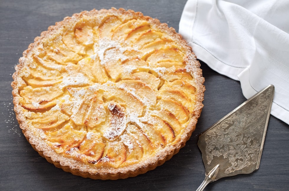 Crostata di mele con crema ricetta