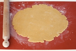 Preparazione Crostata di mele con crema - Fase 1