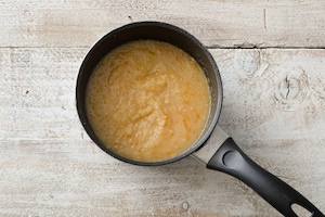 Preparazione Crostata al miele e pane - Fase 2