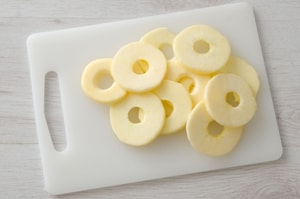 Preparazione Crostata di ricotta e mele - Fase 2