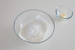 Preparazione Focaccine dolci con marmellata - Fase 1