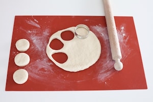 Preparazione Focaccine dolci con marmellata - Fase 5