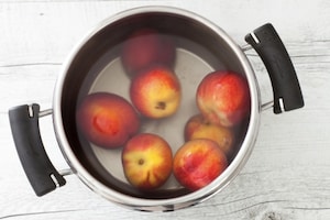 Preparazione Parfait alle pesche - Fase 1