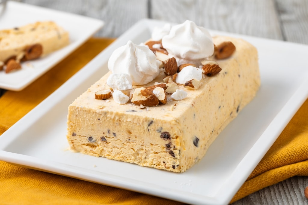 Ricetta Semifreddo alle mandorle - Cucchiaio d&amp;#39;Argento