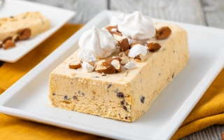 Semifreddo alle mandorle Semifreddo alle mandorle