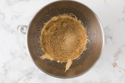 Preparazione Semifreddo alle mandorle - Fase 3 Preparazione Semifreddo alle mandorle - Fase 3