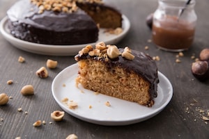 Preparazione Torta di castagne glassata - Fase 4