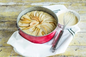 Preparazione Torta alle due mele - Fase 3