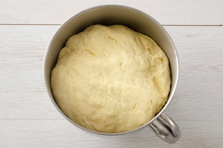 Preparazione Treccia dolce allo yogurt - Fase 4 Preparazione Treccia dolce allo yogurt - Fase 4