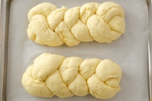 Preparazione Treccia dolce allo yogurt - Fase 7