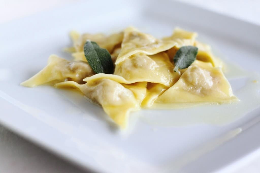 Triangoli ripieni (con gli avanzi) ricetta