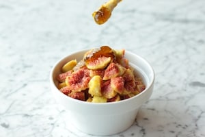 Preparazione Torta ai fichi e pinoli - Fase 3