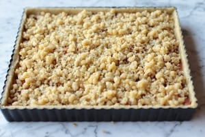 Preparazione Torta ai fichi e pinoli - Fase 5