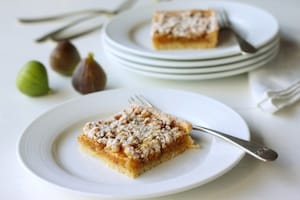 Preparazione Torta ai fichi e pinoli - Fase 6