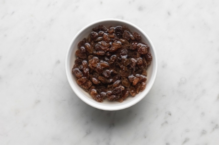 Preparazione Hot cross buns - Fase 1 Preparazione Hot cross buns - Fase 1