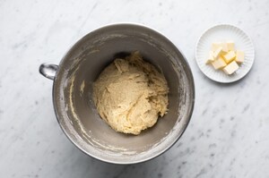 Preparazione Hot cross buns - Fase 2