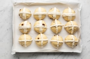 Preparazione Hot cross buns - Fase 5