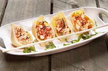 Conchiglioni ripieni con patate e mozzarella