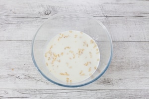 Preparazione Muffin alle mele e noci - Fase 1