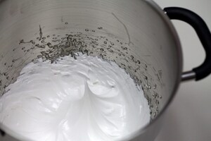 Preparazione Tiramisù cremoso - Fase 2