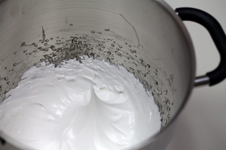 Preparazione Tiramisù cremoso - Fase 2 Preparazione Tiramisù cremoso - Fase 2