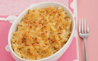 Maccheroncini gratinati ai formaggi con crosta di pane
