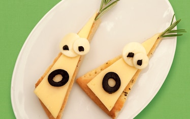 Mostri di focaccia ai due formaggi