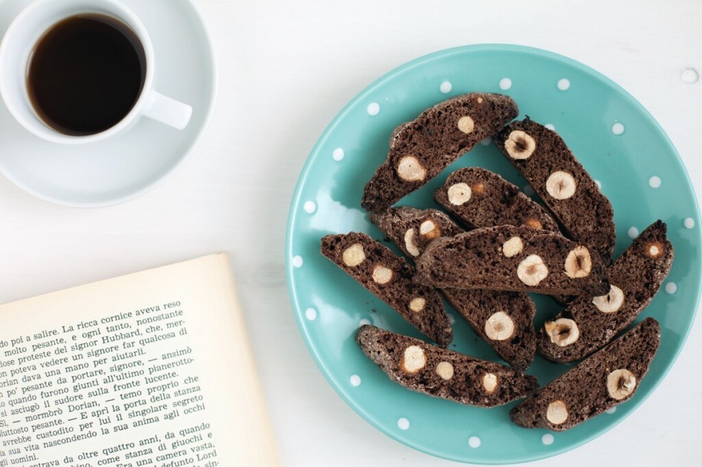 Ricetta Cantucci Al Cacao E Nocciole Cucchiaio D Argento