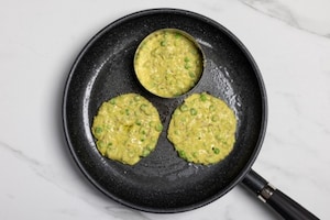 Preparazione Pancake vegani ceci e piselli - Fase 5