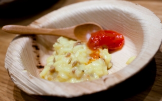 Risotto con luganega, stracchino e pomodori saltati Risotto con luganega, stracchino e pomodori saltati