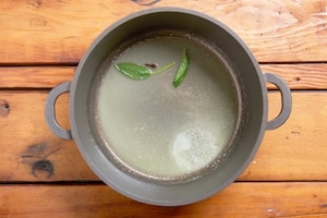 Preparazione Zuppa di cipolle al whisky - Fase 2