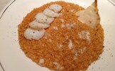 Risotto al peperone rosso e baccalà con venature di salsa all’aglio