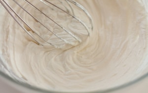 Preparazione Crema alla ricotta, cioccolato e caffè - Fase 2
