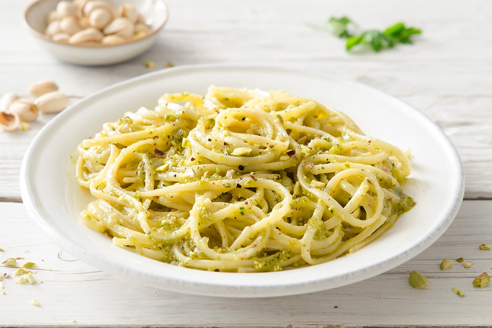 Linguine al pesto di pistacchi e prezzemolo ricetta