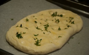 Preparazione Pane Turco alle erbe - Fase 3
