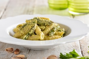 Preparazione Penne alla crema di asparagi - Fase 3