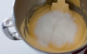 Preparazione Savoiardi - Fase 3