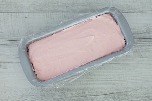 Preparazione Semifreddo all'italiana con fragole - Fase 5