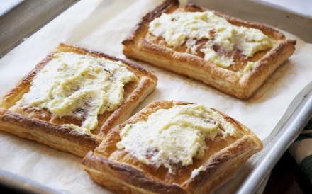 Preparazione Sfogliatine danesi con asparagi - Fase 3 Preparazione Sfogliatine danesi con asparagi - Fase 3