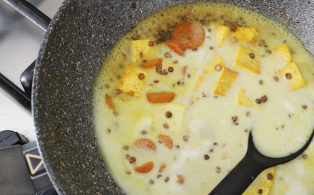 Preparazione Tofu e lenticchie alle spezie - Fase 3 Preparazione Tofu e lenticchie alle spezie - Fase 3