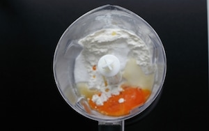 Preparazione Torta di fragole e mandorle - Fase 1