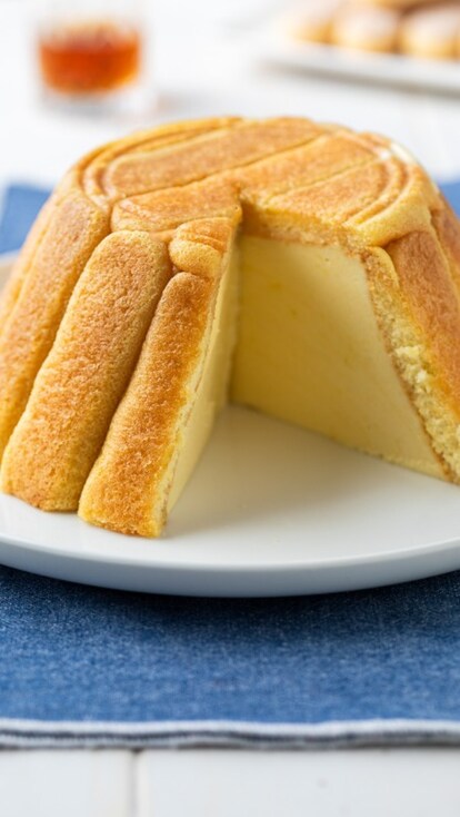 Charlotte con i savoiardi