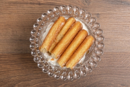 Preparazione Crema con savoiardi e fragole - Fase 3 Preparazione Crema con savoiardi e fragole - Fase 3