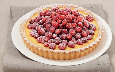 Crostata con crema diplomatica e fragoline